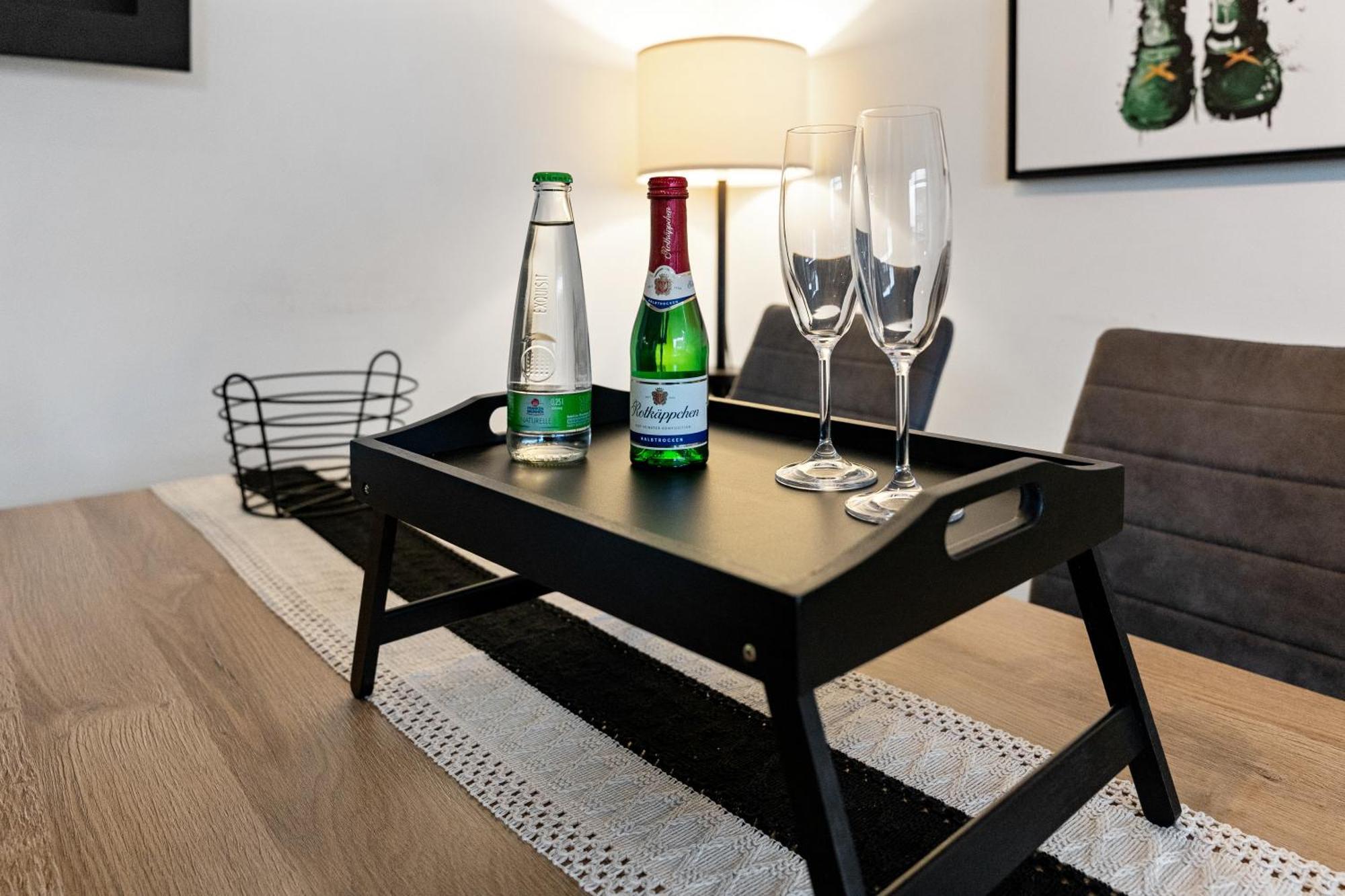 Modern Style Business Suite - Office - Kitchen - Balcony Herzogenaurach Ngoại thất bức ảnh